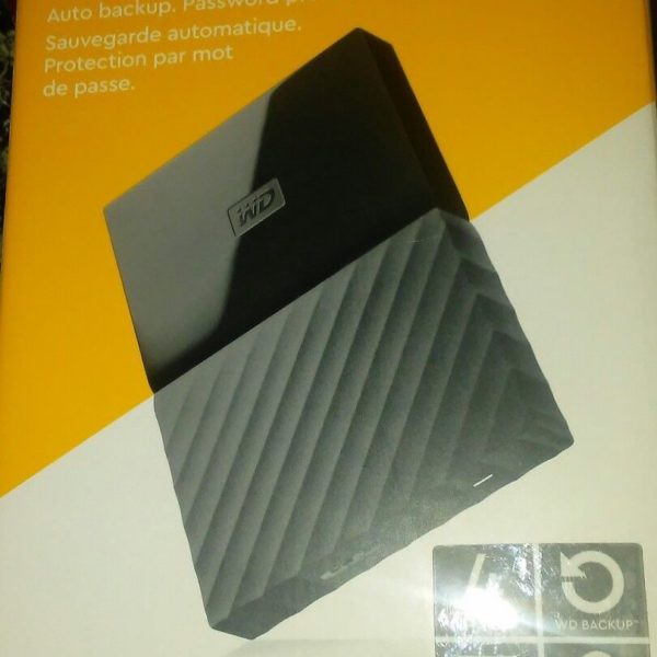 *BRAND NEW* WD 4TB Black USB 3.0 My Passport Portable External Hard Drive